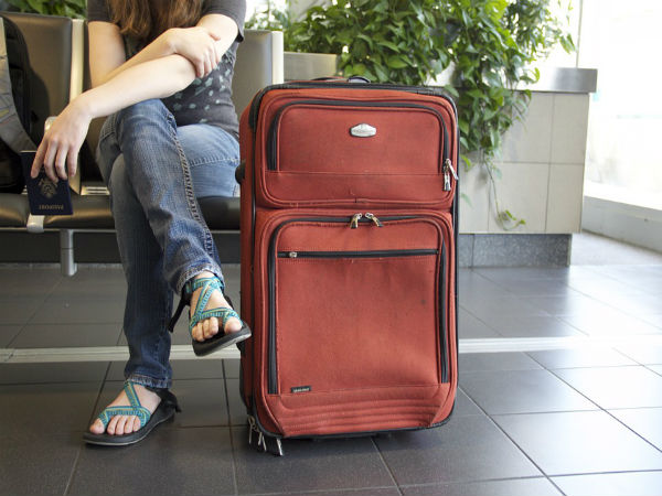 3. Check whether luggage and personal belongings are covered