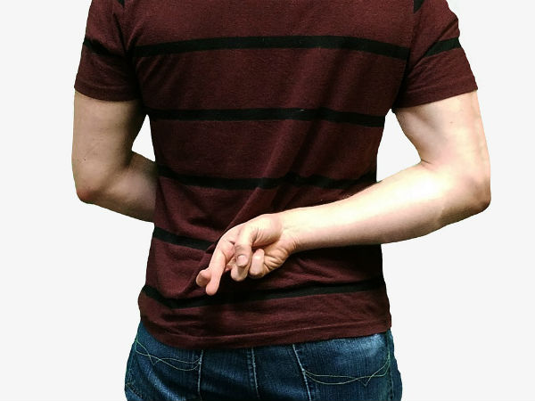 3. Attention-seeking Conmen