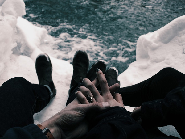 10. Rekindle your romance in the wintry cold