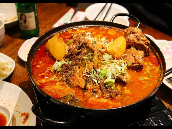 8. Coorg – Pandi Curry and Kadumbuttu