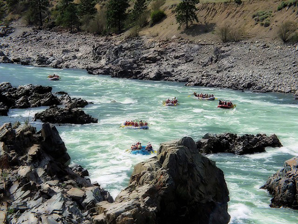 8. Bhagirathi River – River Rafting