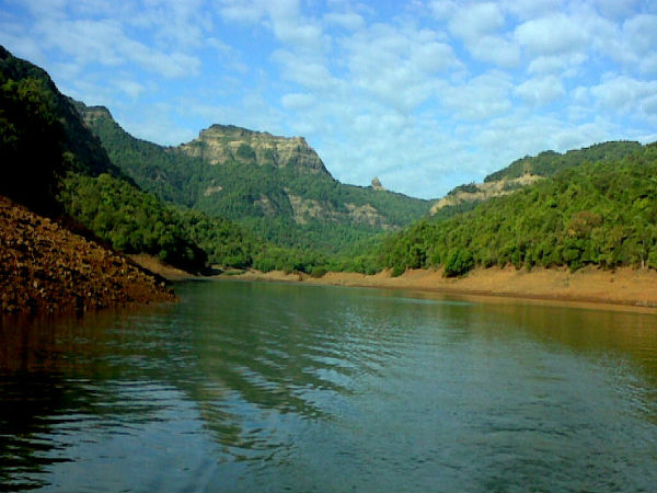 5. Vasota Fort