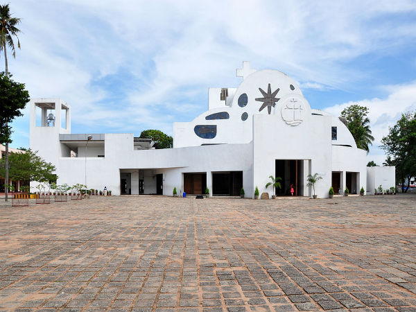 6. Parumala Church, Kerala