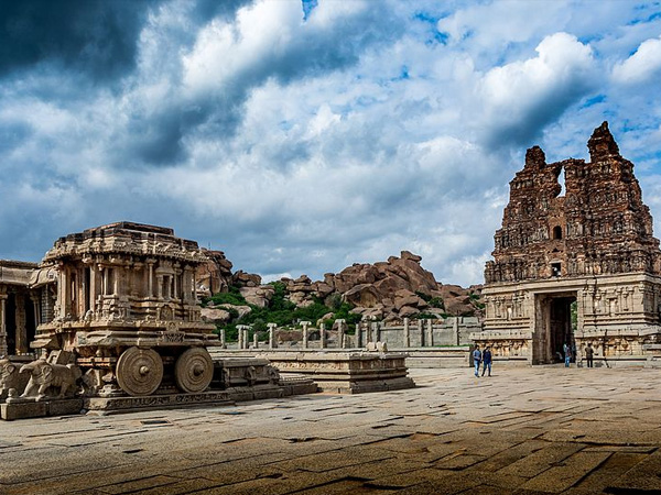 1. Hampi