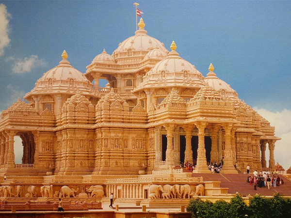 1. Akshardham