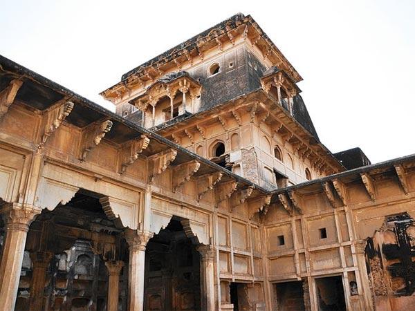 8. Mahendragarh