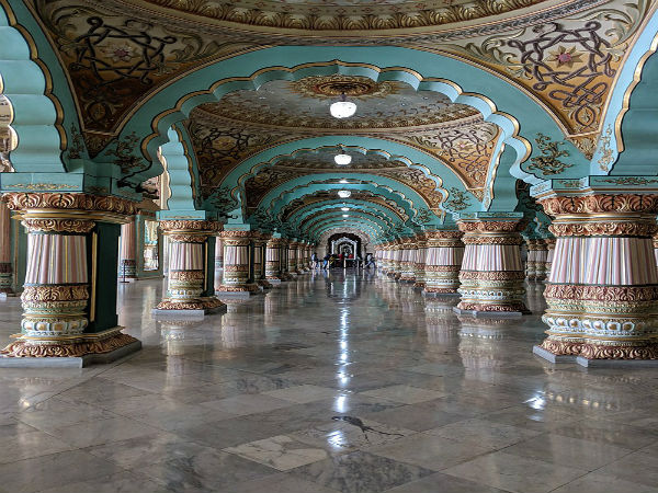 1. Mysore Palace, Mysore