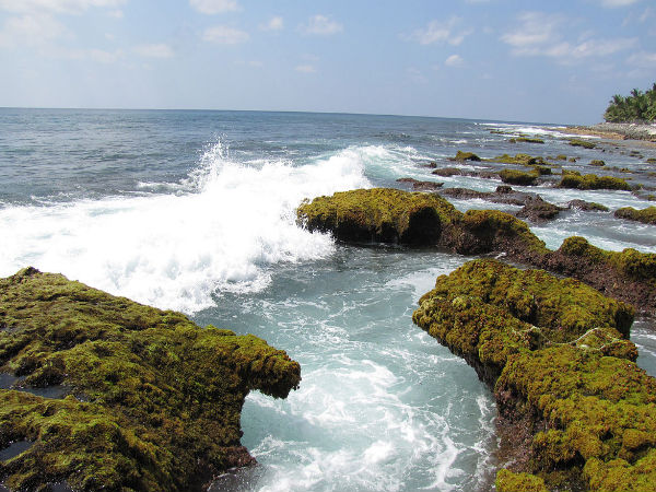 2. Amini Beach