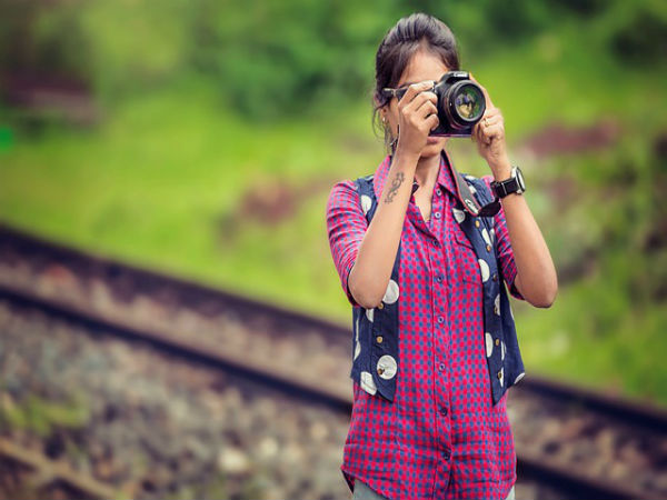 indian single female traveller