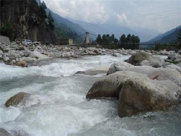 2. Nehru Kund