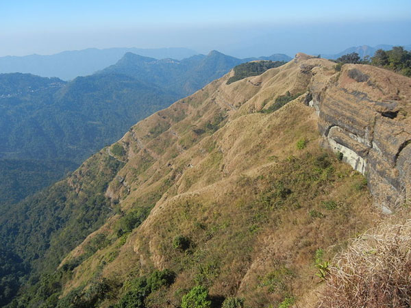 10. Hmuifang