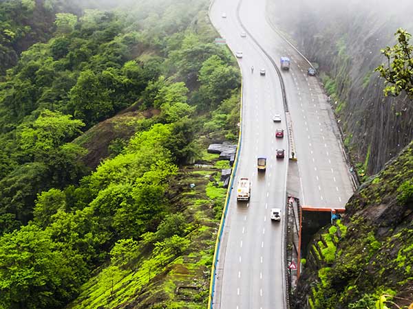 Pune to Mumbai