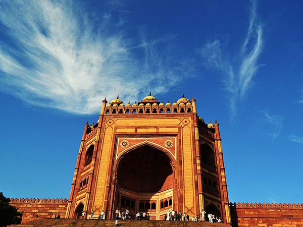 2. Lucknow