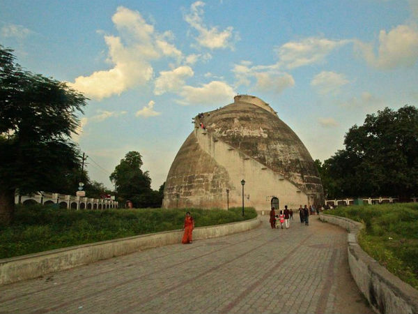 सदासादसाद सदासादसाद
