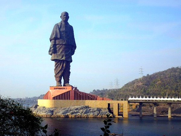 Statue of Unity, India (182 m)