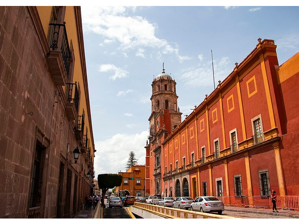 Take a long walk around the monuments of Queretaro’s Historic Center