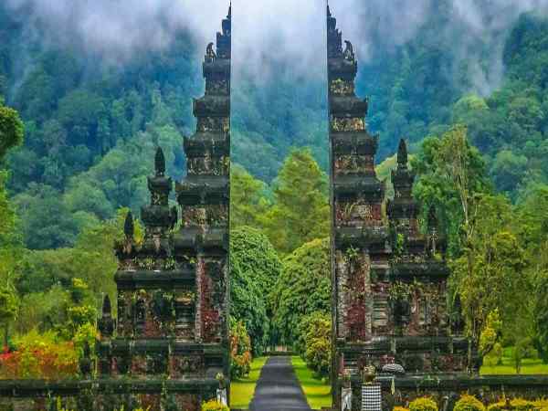 hindu-temple-in-bali1-1677581177.jpg -Properties hindu-temple-in-bali1-1677581177.jpg -Properties