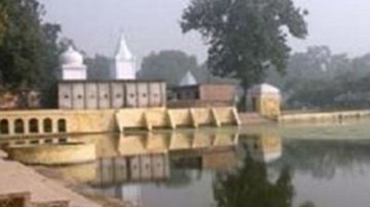Let The Mind-blowing Mirzapur In Uttar Pradesh Intoxicate Your Sense Of Travel!