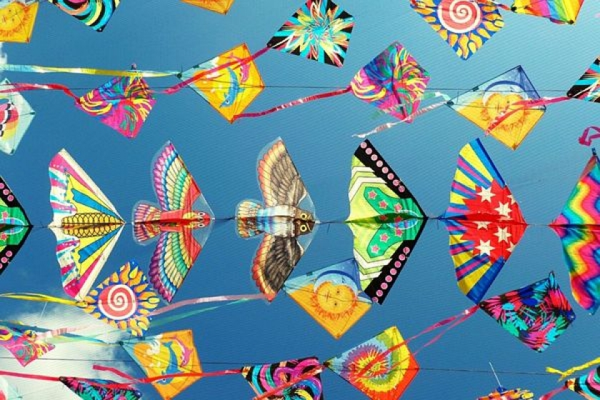 Best Time to Color the Sky, the Kite Festival 2023! Apprehend the culture with Images