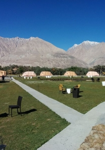 நூப்ரா பள்ளத்தாக்கு