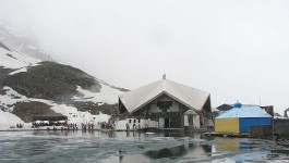 ഹേമകുണ്ഡ്‌