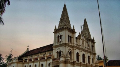 സാന്താക്രൂസ് ബസലിക്ക