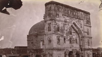 லால் தர்வாசா மஸ்ஜித்