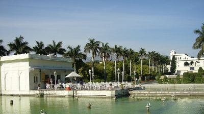 யதவிந்த்ரா தோட்டங்கள் பிஞ்சூர்