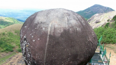 தங்கல் பாறா