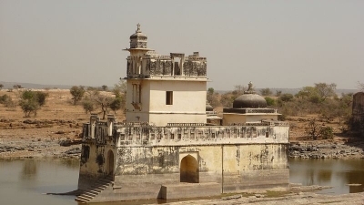 పద్మిని భవనం