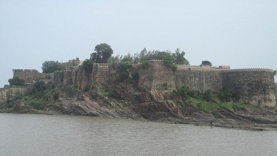 గాగ్రాన్ కోట