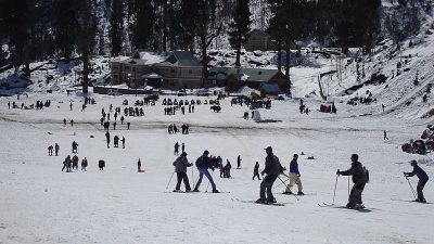 സ്‌കീയിംഗ്