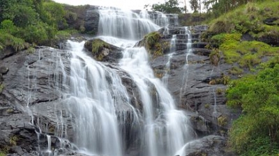 पल्‍लीवसल झरना