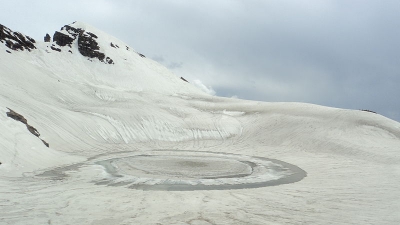 Bhrigu Lake