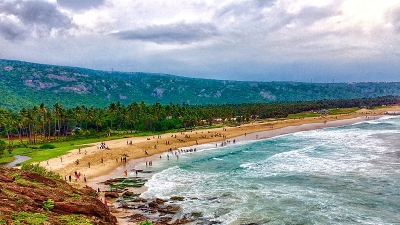 യാരാദ കടല്‍ത്തീരം