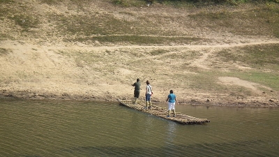 மூங்கில் தெப்ப சவாரி