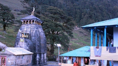 మధ్యమహేశ్వర్ ఆలయం