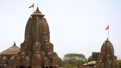 സാന്‍വാരിയാജി ക്ഷേത്രങ്ങള്‍