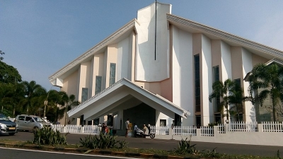 ബാംബോലിം ചര്‍ച്ച്