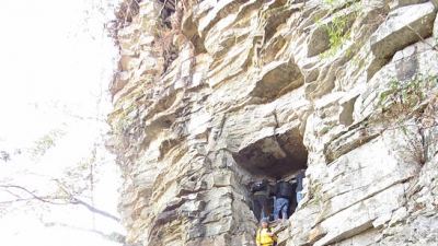 லம்சியால் புக்