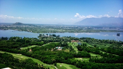 గోల్ఫ్ కోర్స్