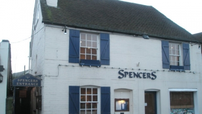 ಸ್ಪೆನ್ಸರ್ ರೆಸ್ಟೋರೆಂಟ್ (ಉಪಹಾರ ಗೃಹ)