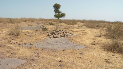 பாறை ஓவியங்கள் மற்றும் சுரங்கங்கள்