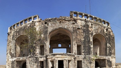 101 தர்வாஜா இல்லம்