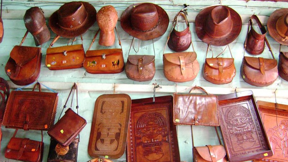 Dharavi Leather Shopping Mumbai / 2023 Dharavi Leather Shopping