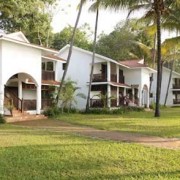 Ashtamudi Backwater Retreat