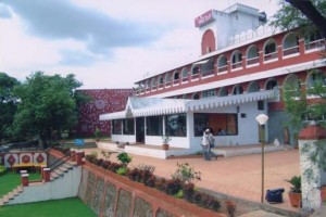 Hotel Hilltop