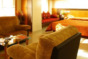 Waman's Hotel Orient Crown