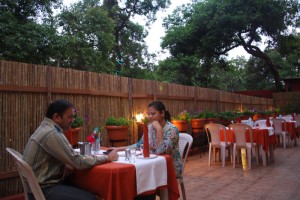Dining Dining