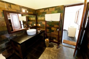 Bath-Room-family-cottage Bath-Room-family-cottage